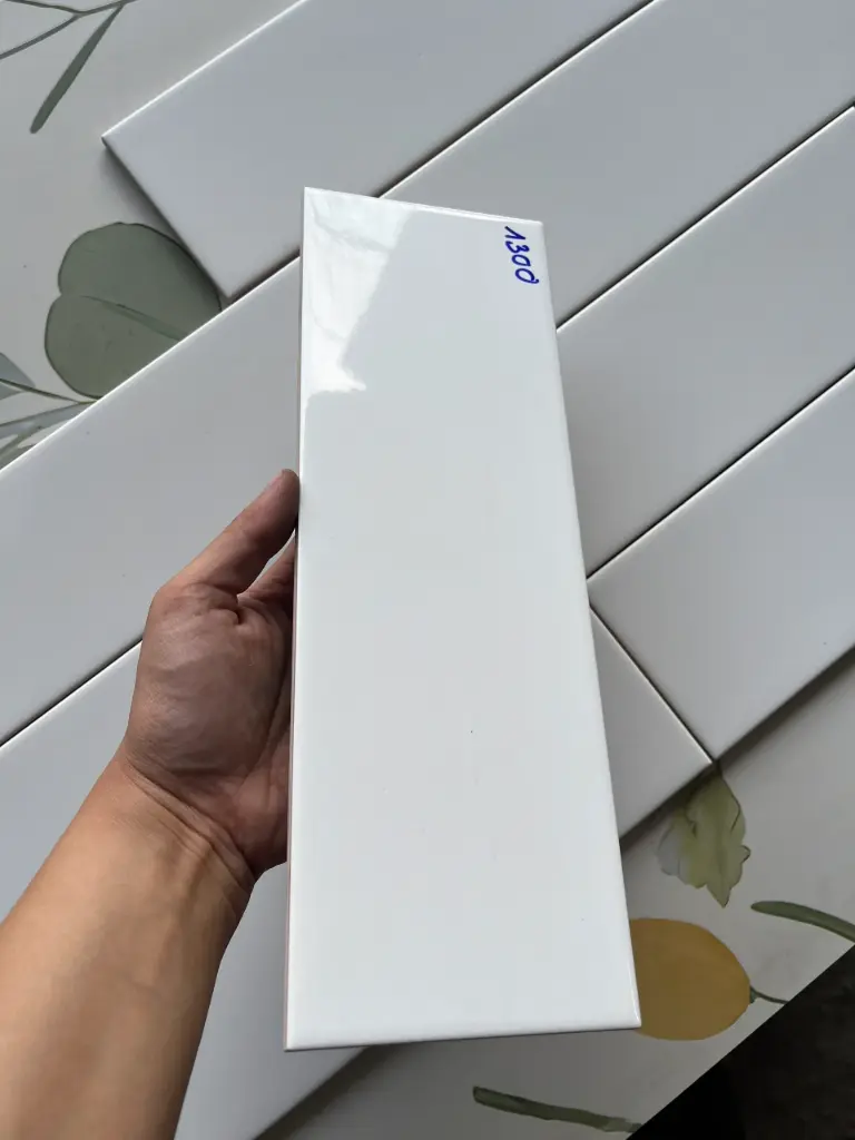 [DSC-STA1300_SA] [0200-1] gạch thẻ 100x300mm trắng bóng phẳng mã 0200-1