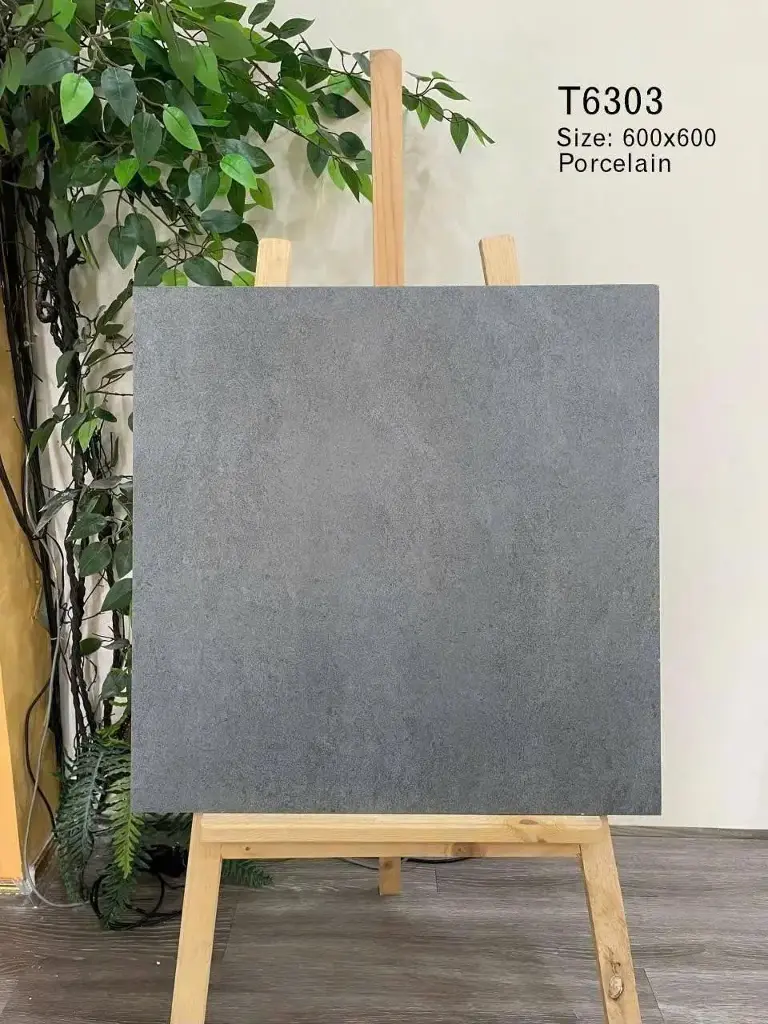[T6303] T6303 Gạch lát kích thước 600x600mm - Màu ghi đậm, vân beton, men mờ