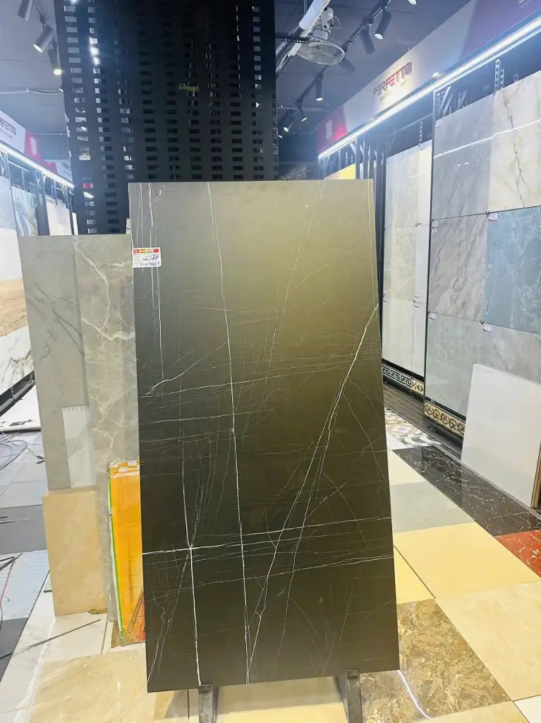 [DSC-TN918] Gạch đen chớp trắng men matt kích thước 90x180cm