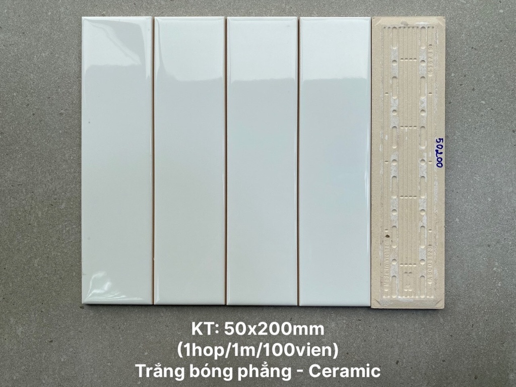 Gạch thẻ trắng bóng phẳng KT 50x200mm PSTA50200