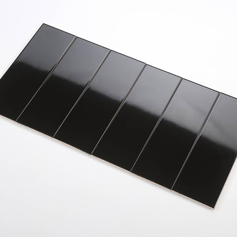 Gạch thẻ 100x300mm đen bóng phẳng B10308